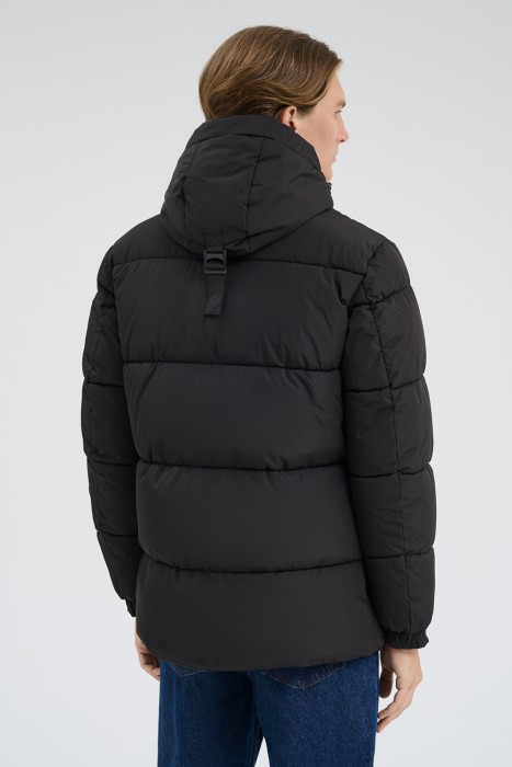 зимняя куртка с капюшоном по цене 3390 руб вид справа