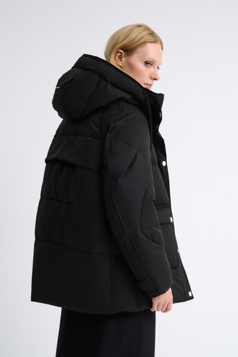 зимняя куртка с капюшоном по цене 7080 руб вид справа