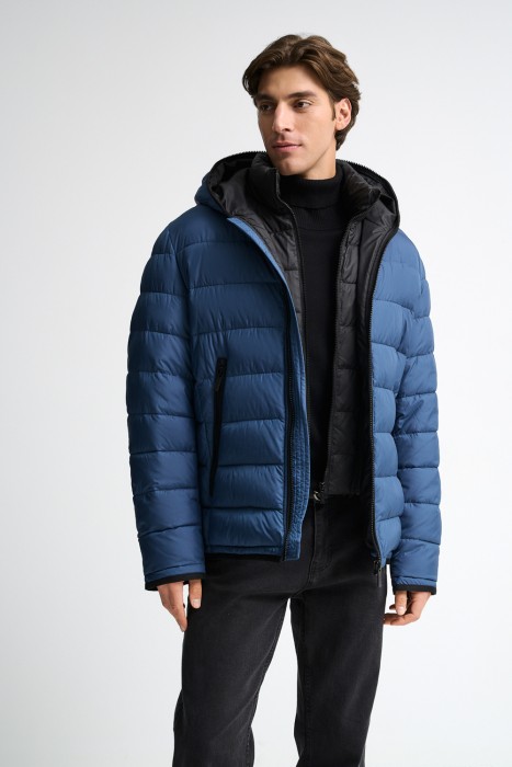 зимняя куртка с капюшоном от бренда снежная королева вид слева