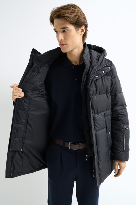 зимняя куртка с капюшоном из россии вид сбоку