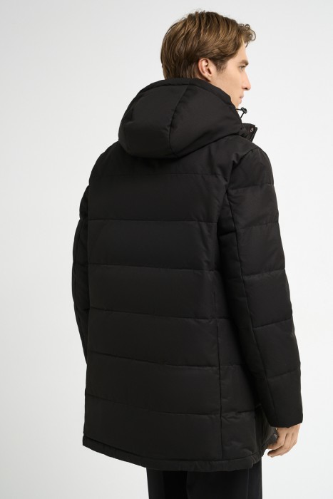 зимняя куртка с капюшоном из россии вид сбоку