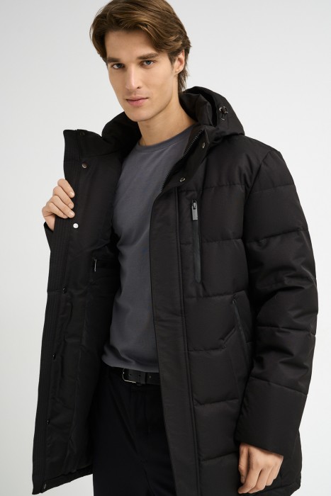 зимняя куртка с капюшоном из россии вид сбоку