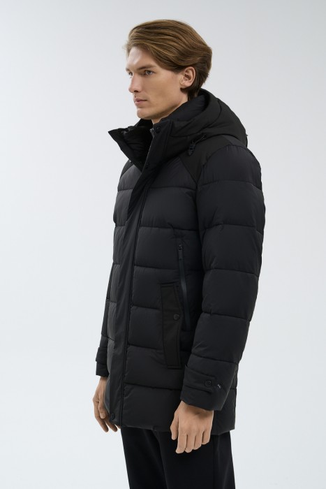 зимняя куртка с капюшоном от бренда снежная королева вид слева