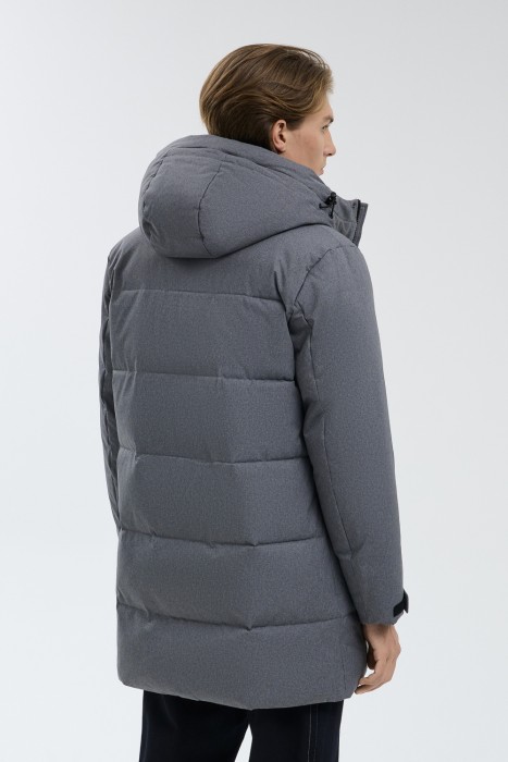 зимняя куртка с капюшоном по цене 5680 руб вид справа