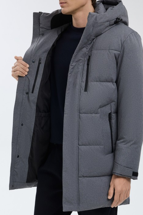 зимняя куртка с капюшоном из россии вид сбоку