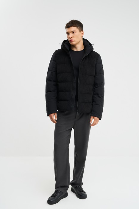 зимняя куртка с капюшоном от бренда снежная королева вид слева