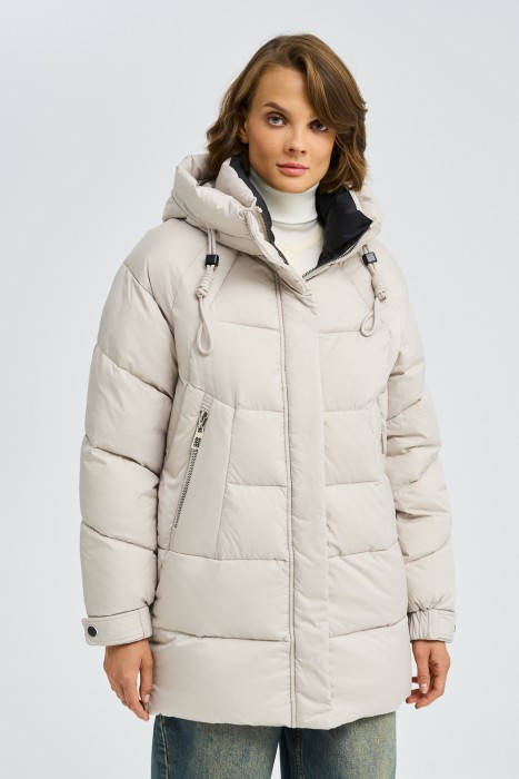 зимняя куртка с капюшоном от бренда снежная королева вид слева