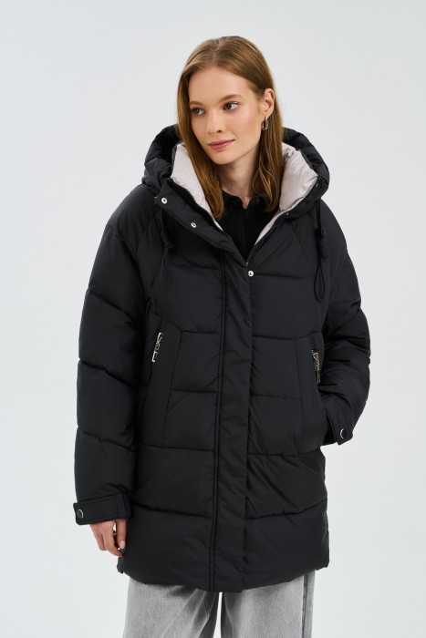 зимняя куртка с капюшоном от бренда снежная королева вид слева