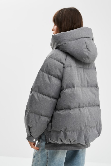 зимняя куртка с капюшоном по цене 14510 руб вид справа