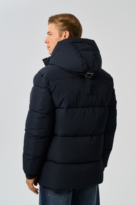 зимняя куртка с капюшоном по цене 3250 руб вид справа