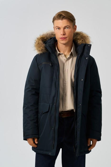 зимняя куртка с капюшоном от бренда снежная королева вид слева