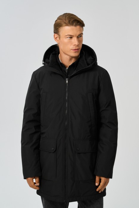 зимняя куртка с капюшоном от бренда снежная королева вид слева