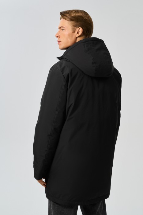 зимняя куртка с капюшоном по цене 2440 руб вид справа