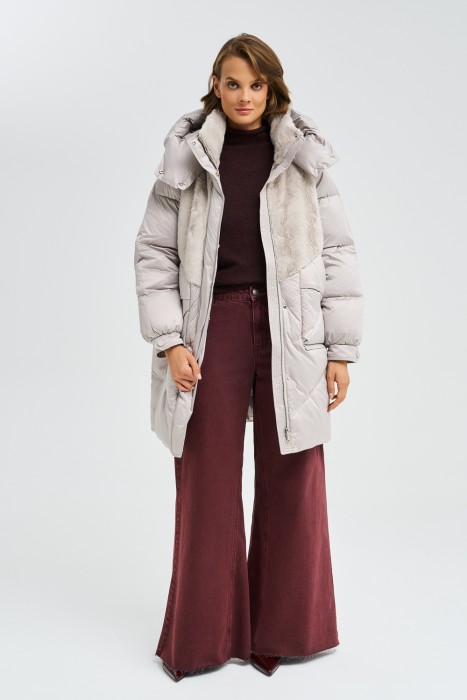 зимняя куртка с капюшоном из россии вид сбоку