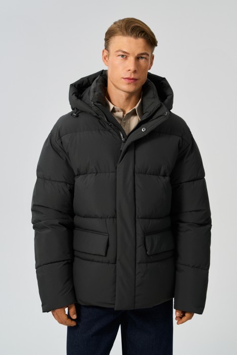 зимняя куртка с капюшоном из россии вид сбоку