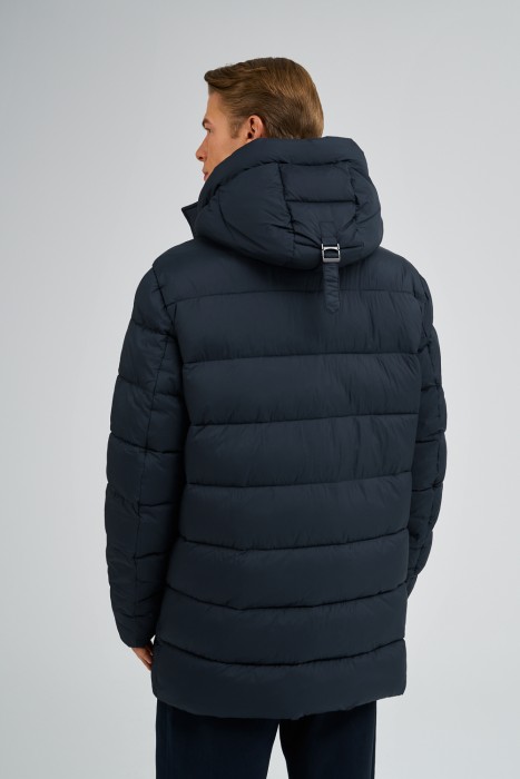 зимняя куртка с капюшоном по цене 3740 руб вид справа