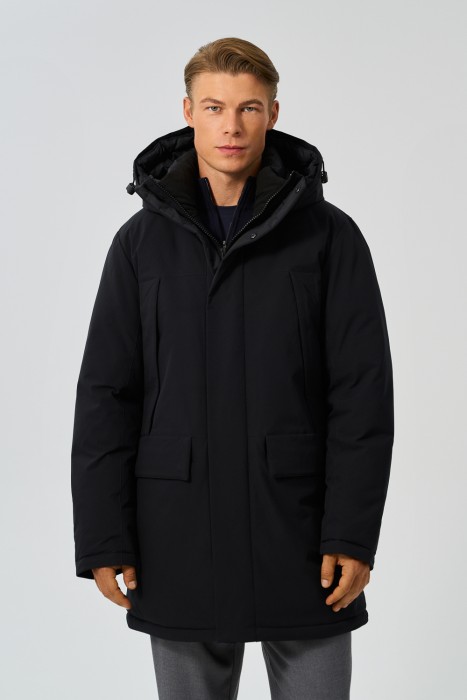 зимняя куртка с капюшоном от бренда снежная королева вид слева