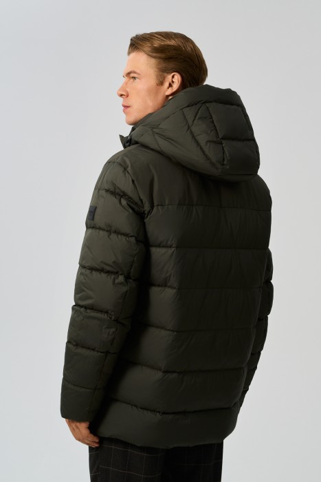 зимняя куртка с капюшоном по цене 5450 руб вид справа