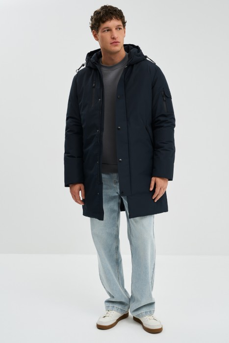 зимняя куртка с капюшоном от бренда снежная королева вид слева