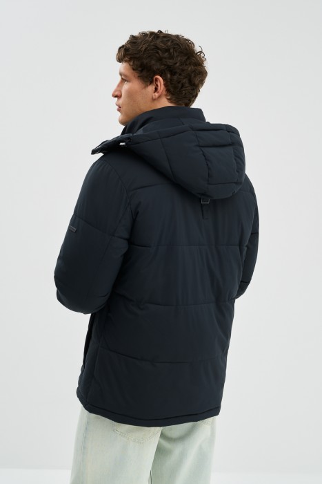 зимняя куртка с капюшоном по цене 3820 руб вид справа