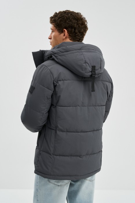 зимняя куртка с капюшоном по цене 6600 руб вид справа