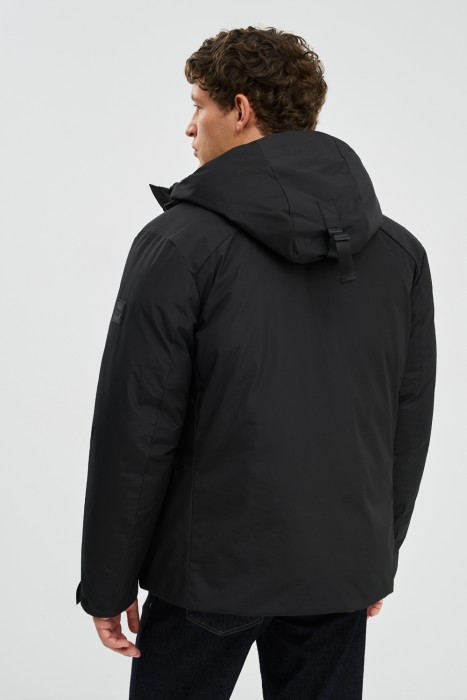 зимняя куртка с капюшоном по цене 3900 руб вид справа