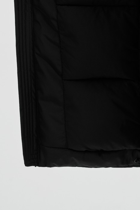 зимняя куртка с капюшоном из россии вид сбоку