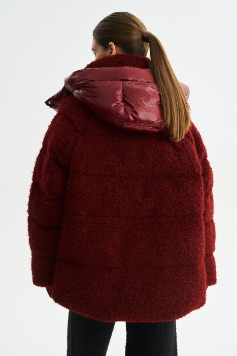 зимняя куртка с капюшоном по цене 8150 руб вид справа