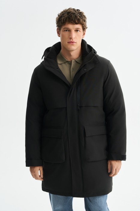 зимняя куртка с капюшоном от бренда снежная королева вид слева