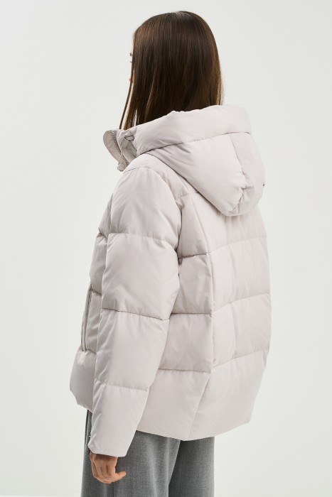 зимняя куртка с капюшоном по цене 7740 руб вид справа