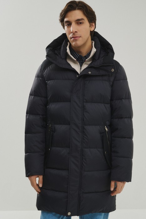 зимняя куртка с капюшоном от бренда снежная королева вид слева