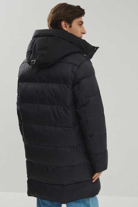 зимняя куртка с капюшоном по цене 6350 руб вид справа