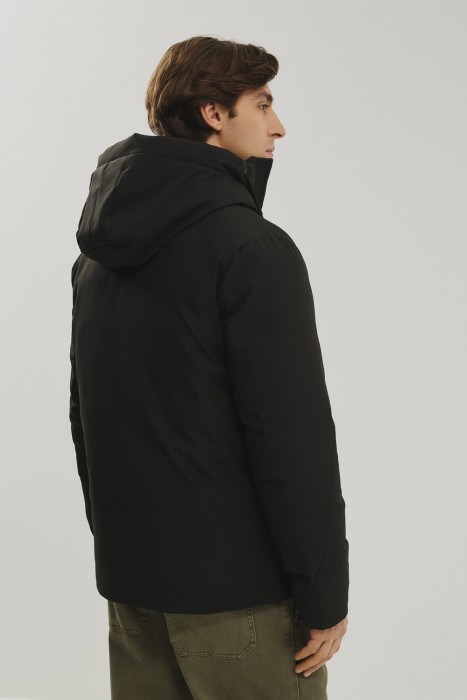 зимняя куртка с капюшоном по цене 4150 руб вид справа