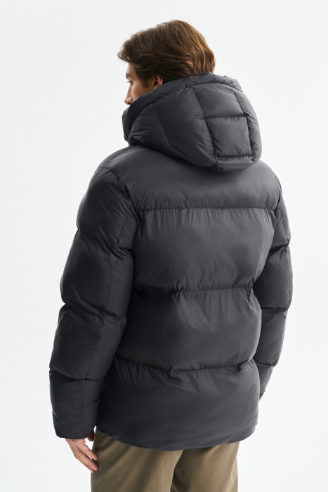 зимняя куртка с капюшоном по цене 3490 руб вид справа