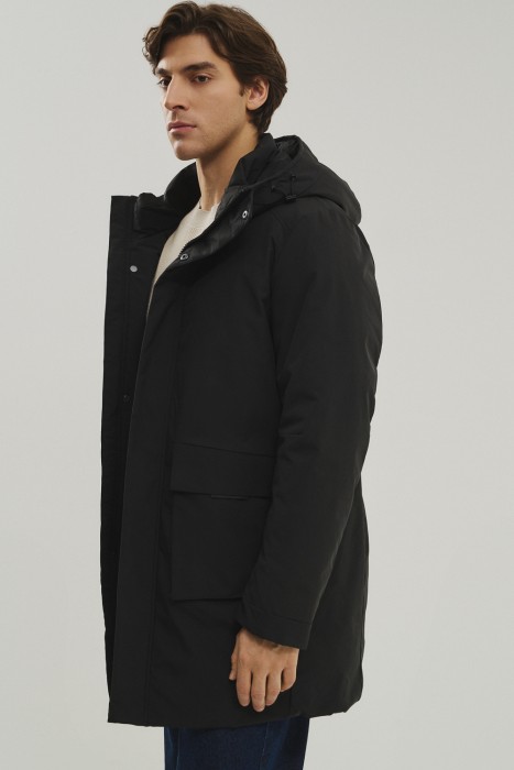 зимняя куртка с капюшоном из россии вид сбоку