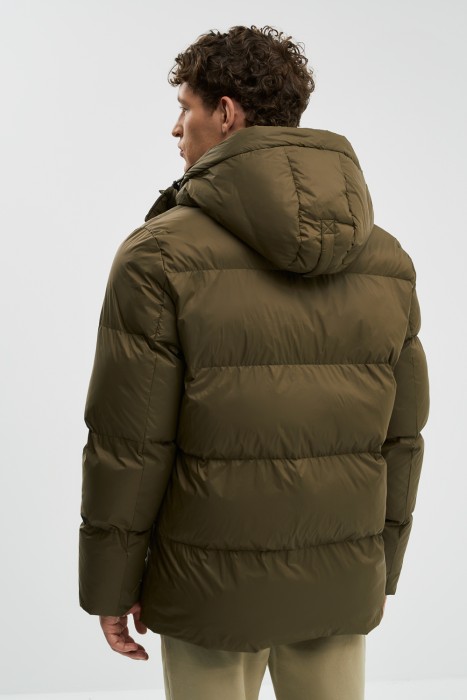 зимняя куртка с капюшоном по цене 3000 руб вид справа