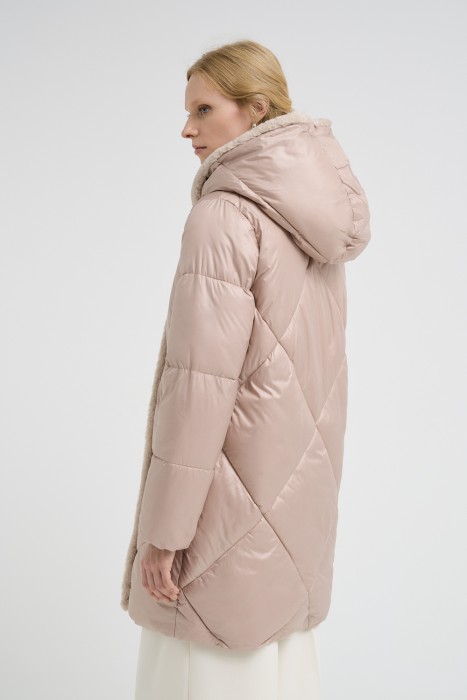 зимняя куртка с капюшоном по цене 3660 руб вид справа