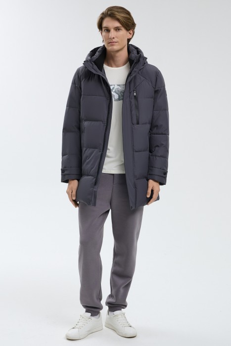 зимняя куртка с капюшоном из россии вид сбоку