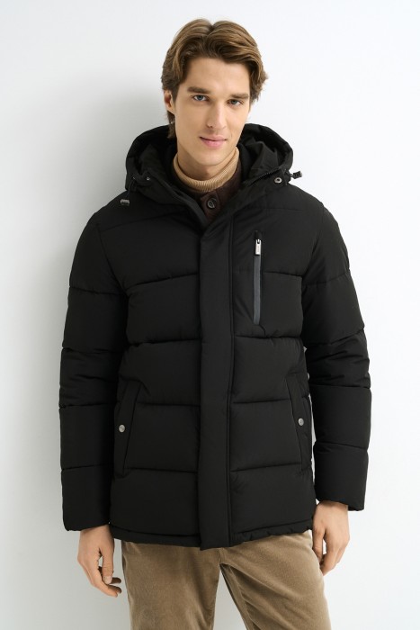 зимняя куртка с капюшоном от бренда снежная королева вид слева