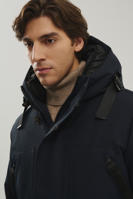 зимняя куртка с капюшоном из россии вид сбоку