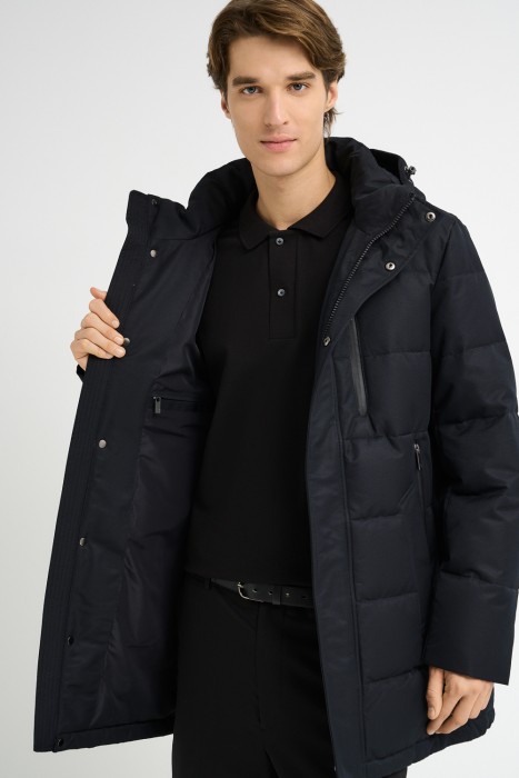 зимняя куртка с капюшоном из россии вид сбоку