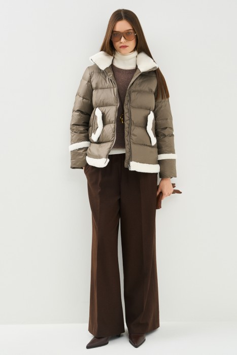 зимняя куртка с меховой отделкой 772123003 фотография