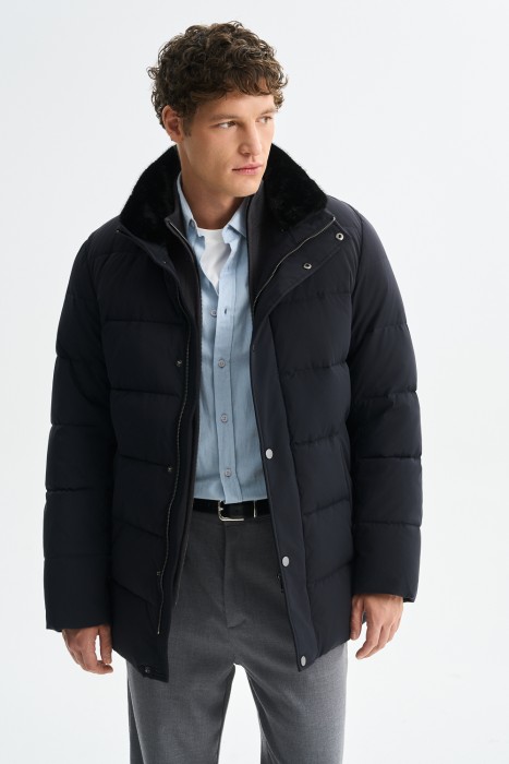 зимняя куртка с меховой отделкой 793428003 фотография