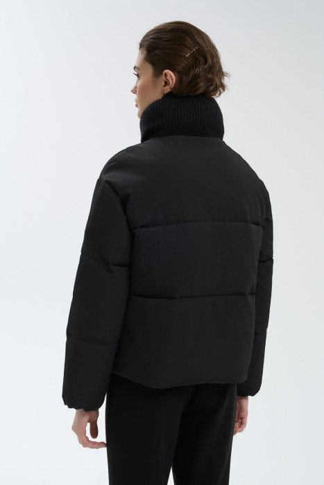 зимняя куртка с отделкой трикотажем по цене 3010 руб вид справа