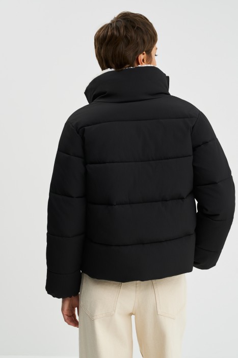 зимняя куртка с воротником-стойкой по цене 7080 руб вид справа