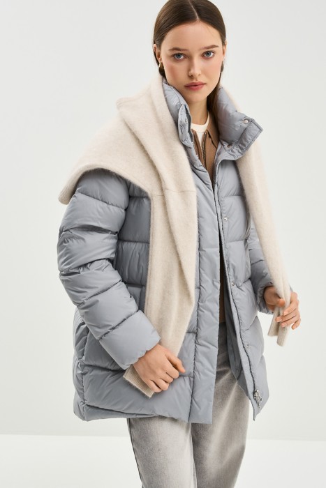 зимняя куртка из россии вид сбоку