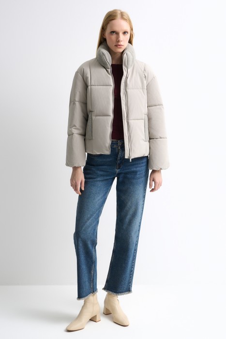 зимняя куртка из россии вид сбоку