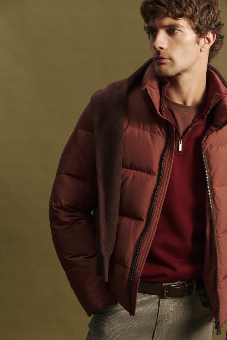 зимняя куртка из россии вид сбоку