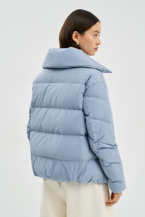 зимняя куртка по цене 5210 руб вид справа