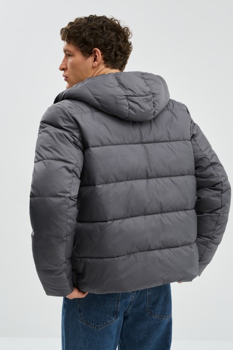 зимняя куртка по цене 4200 руб вид справа